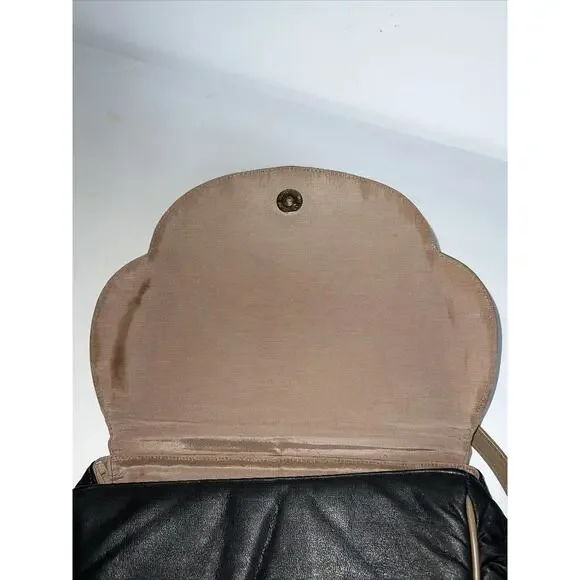 Timmy Woods 1977 Beverly Hills Vintage Black Leather Purse w/Tan Trim - Picture 4 of 8